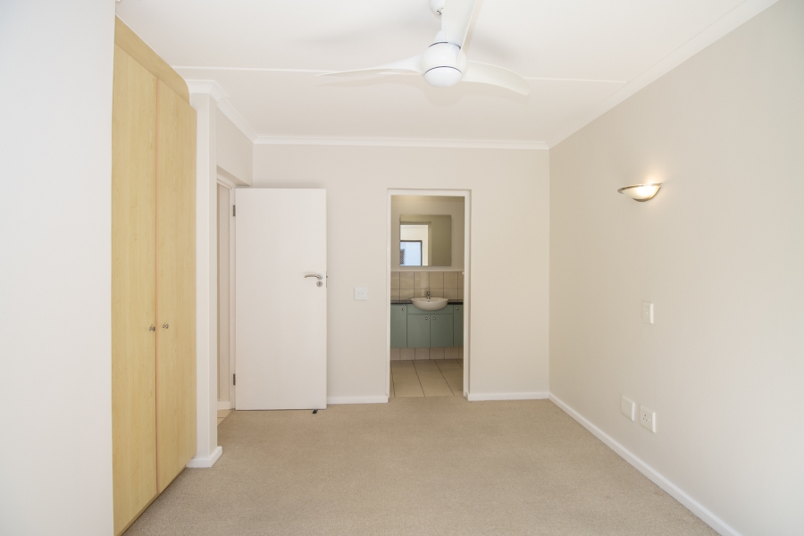 To Let 2 Bedroom Property for Rent in Beach Estate Western Cape